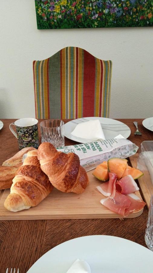 The Courtyard Bed & Breakfast Couiza Екстериор снимка